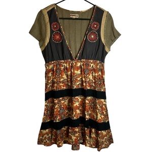 Free People Boho Hippie Floral Sun Dress Eyelet Hem Women’s 12 Cotton‎ Acrylic